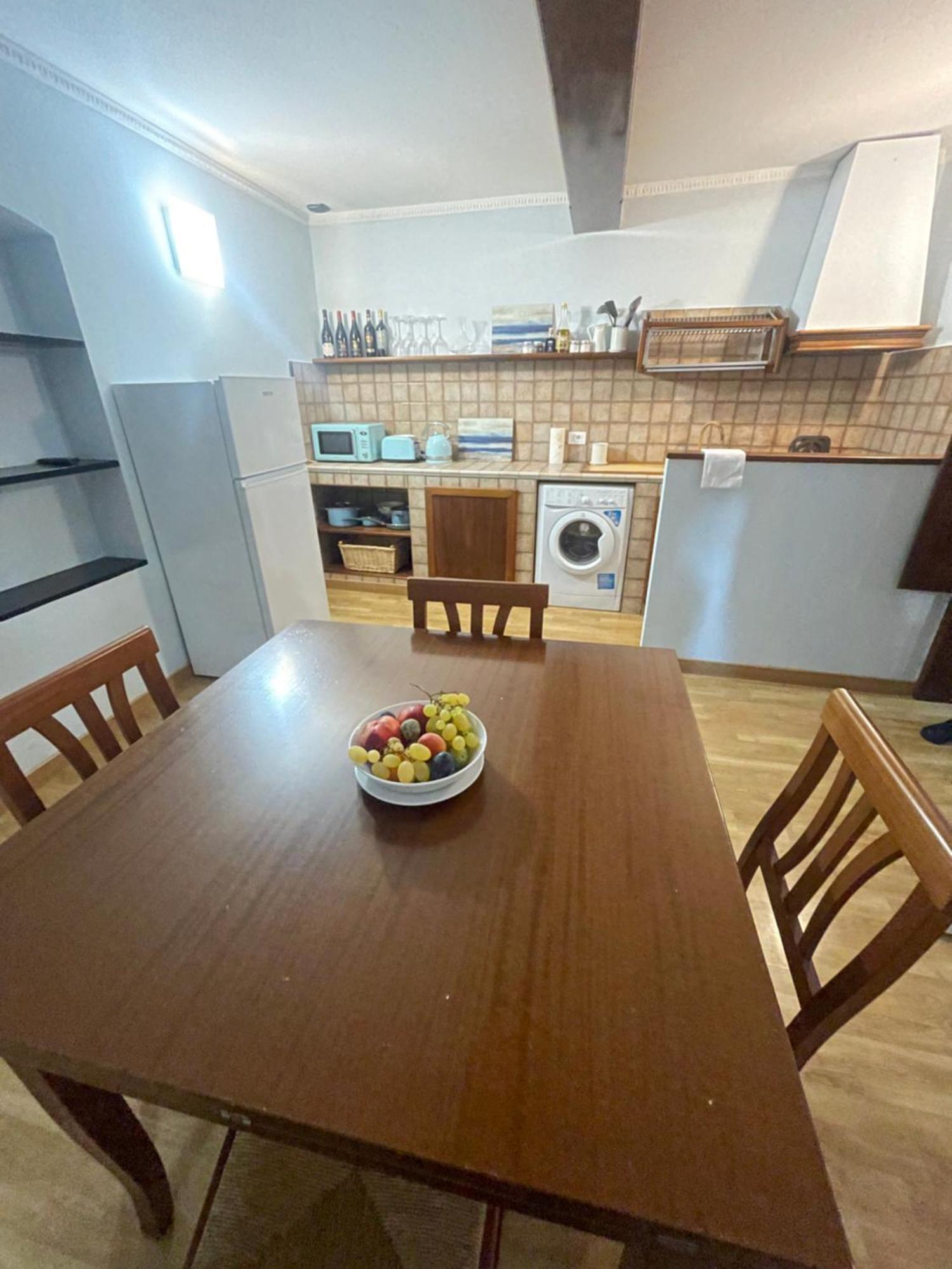 Ferienwohnung The First Colombo Brignole XX Settembre Genua Exterior foto