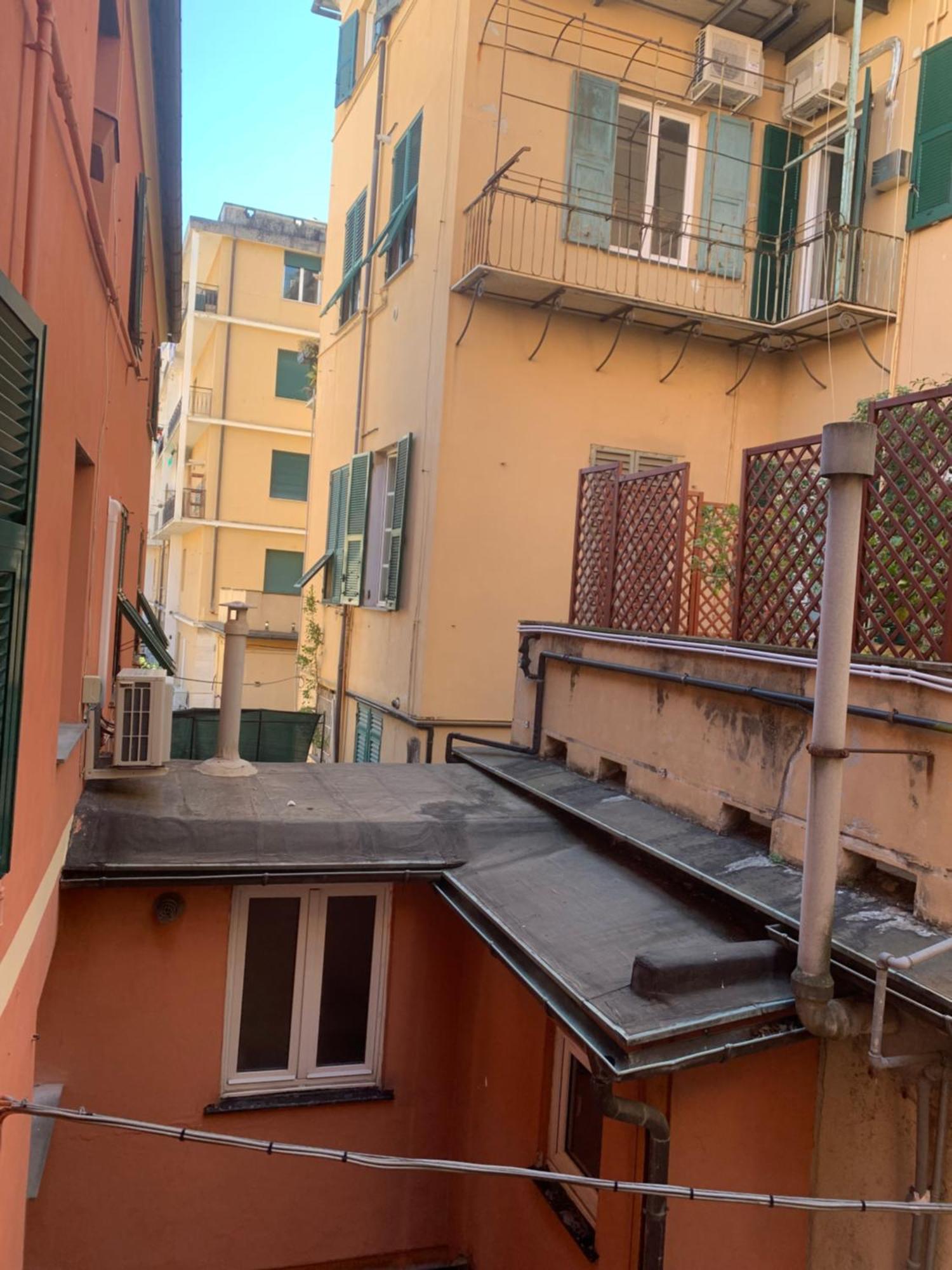 Ferienwohnung The First Colombo Brignole XX Settembre Genua Exterior foto